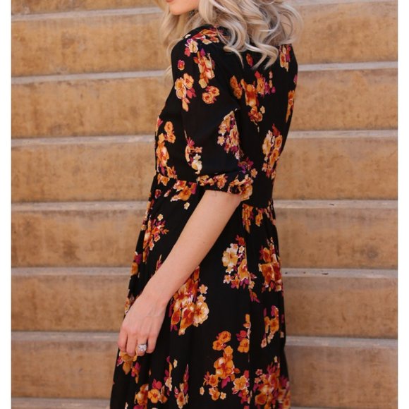 GIRLY & FLIRTY BOHO STYLE FLORAL PRINT DRESS - Picture 5 of 9